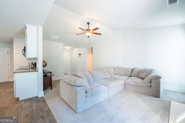 648 Walnut Drive, Hartwell, GA 30643