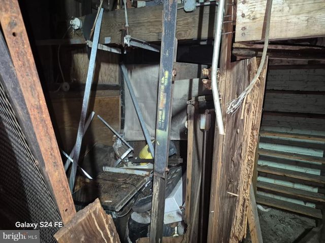 1301 N WOLFE ST, Baltimore, MD 21213