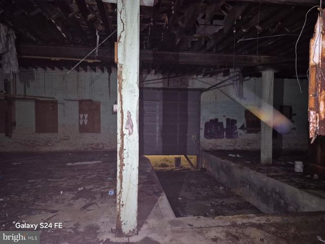 1301 N WOLFE ST, Baltimore, MD 21213