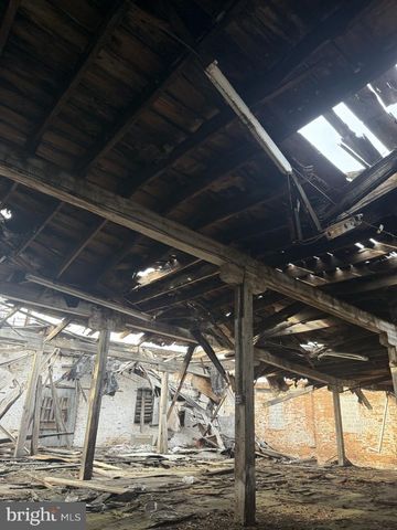 1301 N WOLFE ST, Baltimore, MD 21213