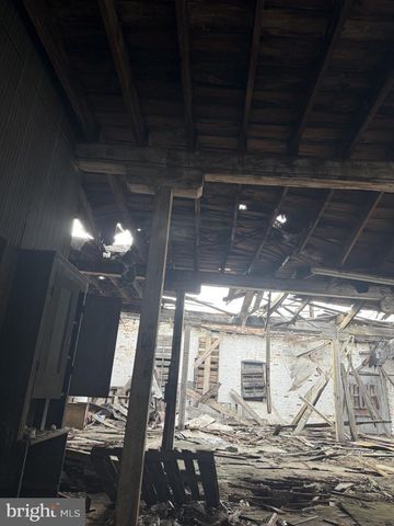 1301 N WOLFE ST, Baltimore, MD 21213