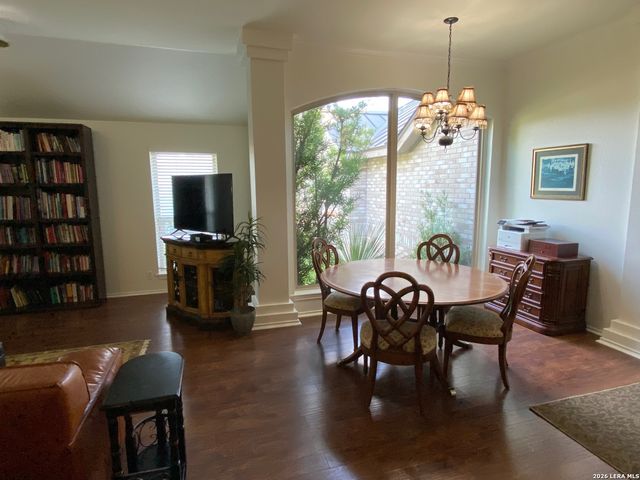 29319 Mandetta Dr, Fair Oaks Ranch, TX 78015