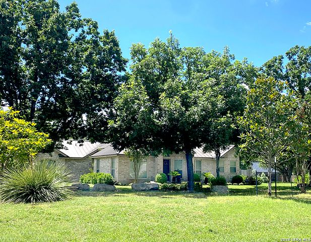 29319 Mandetta Dr, Fair Oaks Ranch, TX 78015