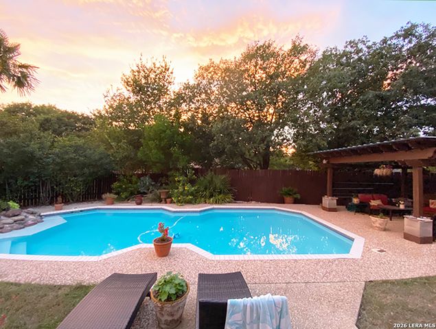 29319 Mandetta Dr, Fair Oaks Ranch, TX 78015