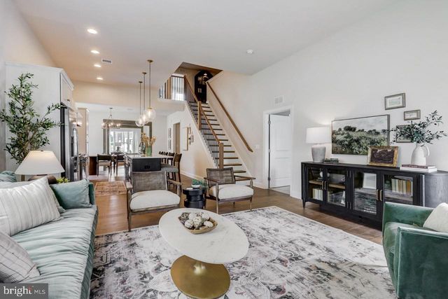 102 VILLAGE DRIVE, Millersville, PA 17551