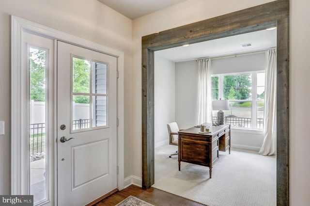 102 VILLAGE DRIVE, Millersville, PA 17551