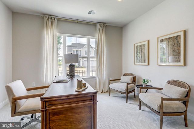 102 VILLAGE DRIVE, Millersville, PA 17551