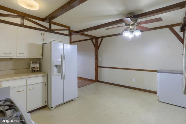 8160 SOMERSET ST, Hummelstown, PA 17036