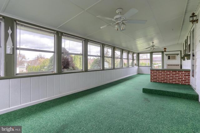 8160 SOMERSET ST, Hummelstown, PA 17036