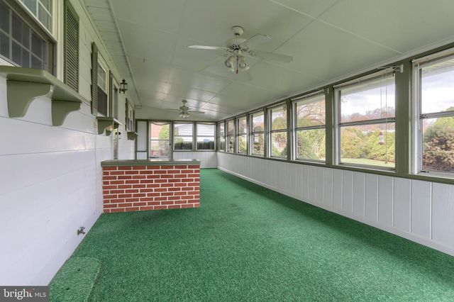 8160 SOMERSET ST, Hummelstown, PA 17036