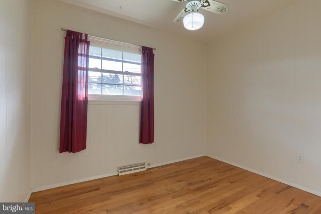 8160 SOMERSET ST, Hummelstown, PA 17036