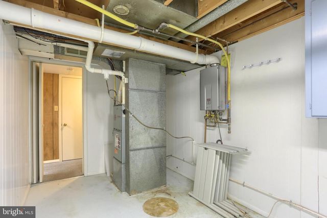 8160 SOMERSET ST, Hummelstown, PA 17036