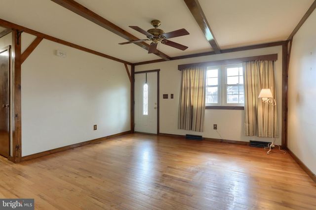 8160 SOMERSET ST, Hummelstown, PA 17036