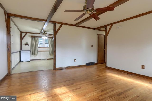 8160 SOMERSET ST, Hummelstown, PA 17036