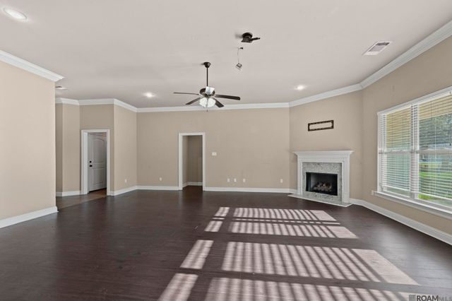 42499 Wynstone Dr, Prairieville, LA 70769
