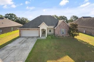 42499 Wynstone Dr, Prairieville, LA 70769