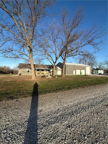 106 S PRESTON Street, Kincaid, KS 66039