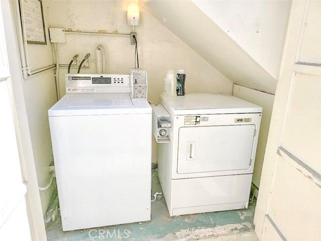 146 N Hamilton Drive A, Beverly Hills, CA 90211