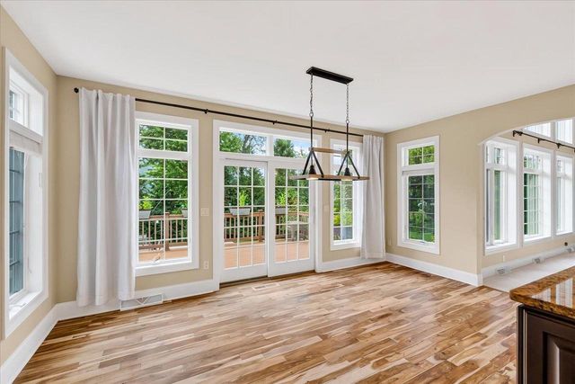 1736 Alysen Lane, Waunakee, WI 53597