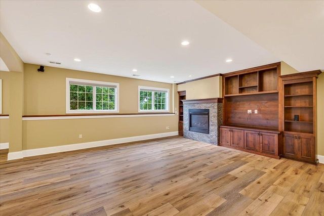 1736 Alysen Lane, Waunakee, WI 53597
