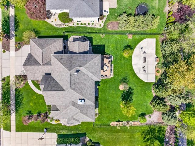 1736 Alysen Lane, Waunakee, WI 53597