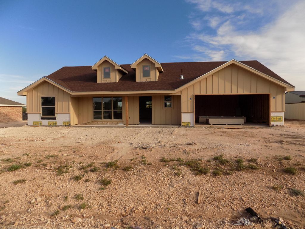Image 2 of property listing at 9737 Jaguar Trail, San Angelo, TX 76901