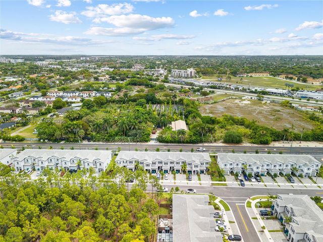 28993 SW 162nd Ct, Homestead, FL 33033