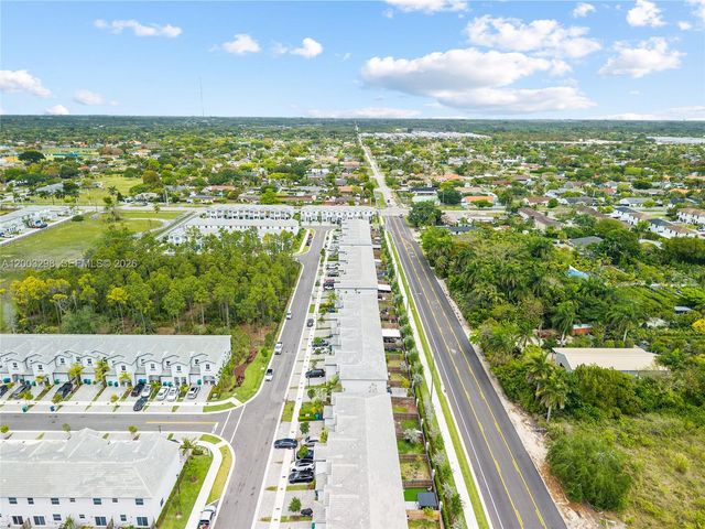 28993 SW 162nd Ct, Homestead, FL 33033