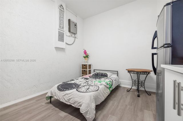 28993 SW 162nd Ct, Homestead, FL 33033