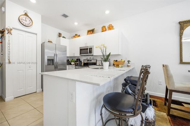 28993 SW 162nd Ct, Homestead, FL 33033