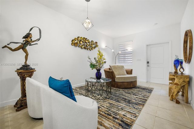 28993 SW 162nd Ct, Homestead, FL 33033