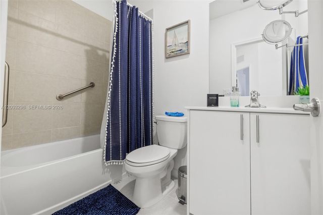 28993 SW 162nd Ct, Homestead, FL 33033