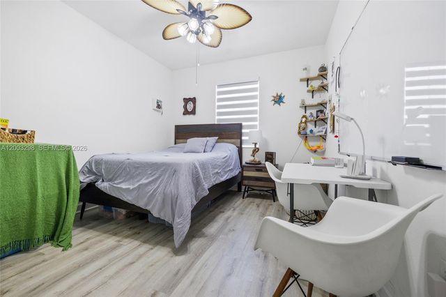 28993 SW 162nd Ct, Homestead, FL 33033