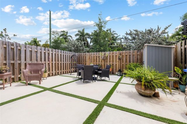 28993 SW 162nd Ct, Homestead, FL 33033