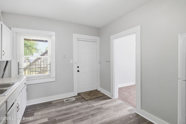 1785 W Hill St, Louisville, KY 40210