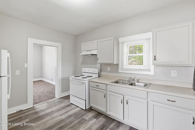 1785 W Hill St, Louisville, KY 40210