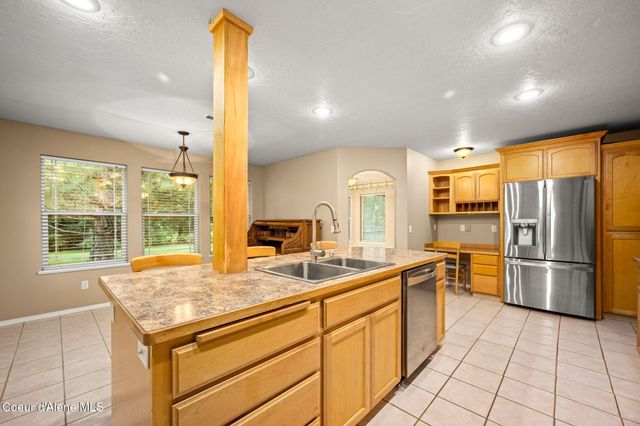 2591 W Diamond Bar RD, Rathdrum, ID 83858