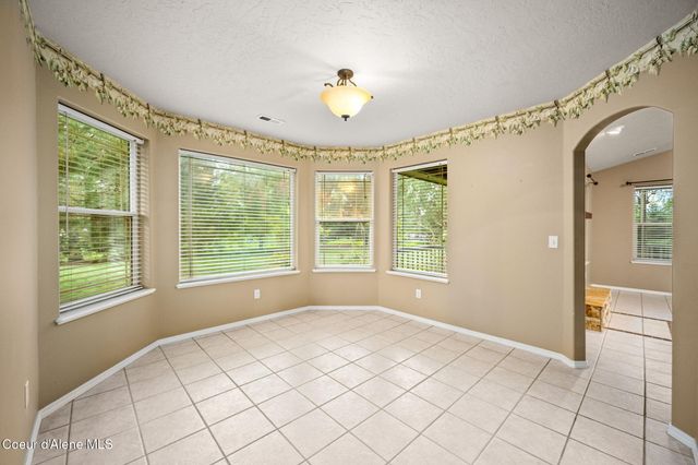 2591 W Diamond Bar RD, Rathdrum, ID 83858