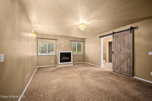 2591 W Diamond Bar RD, Rathdrum, ID 83858