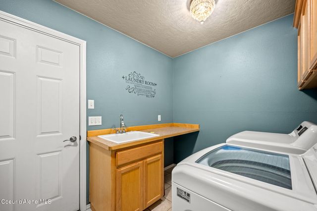 2591 W Diamond Bar RD, Rathdrum, ID 83858