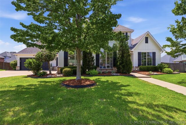 122 E 128th Street S, Jenks, OK 74037