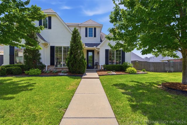 122 E 128th Street S, Jenks, OK 74037