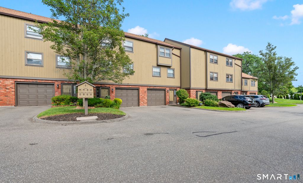 65 Mattabasset Drive 65, Meriden, CT 06450