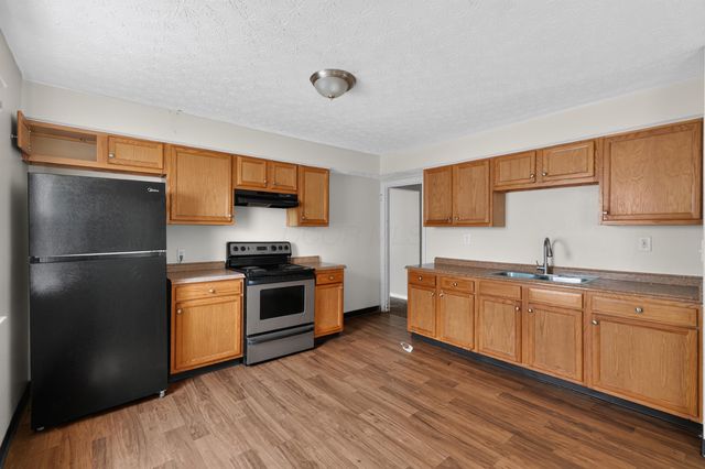 584 S Ashburton Road, Columbus, OH 43213