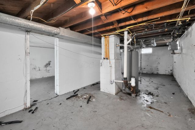 584 S Ashburton Road, Columbus, OH 43213