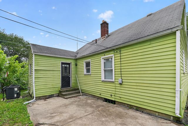 584 S Ashburton Road, Columbus, OH 43213