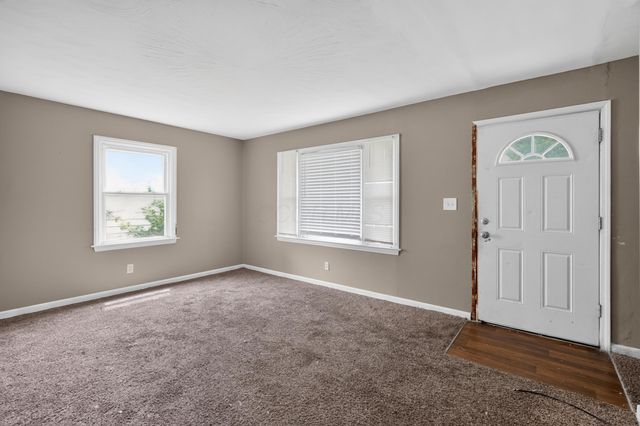 584 S Ashburton Road, Columbus, OH 43213