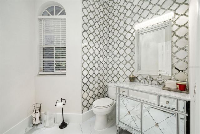 5050 ISLEWORTH COUNTRY CLUB DRIVE, Windermere, FL 34786