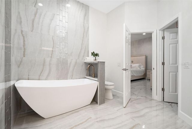 5050 ISLEWORTH COUNTRY CLUB DRIVE, Windermere, FL 34786