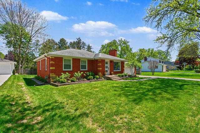 1826 Woodcliff Avenue Se, City Of Grand Rapids, MI 49506